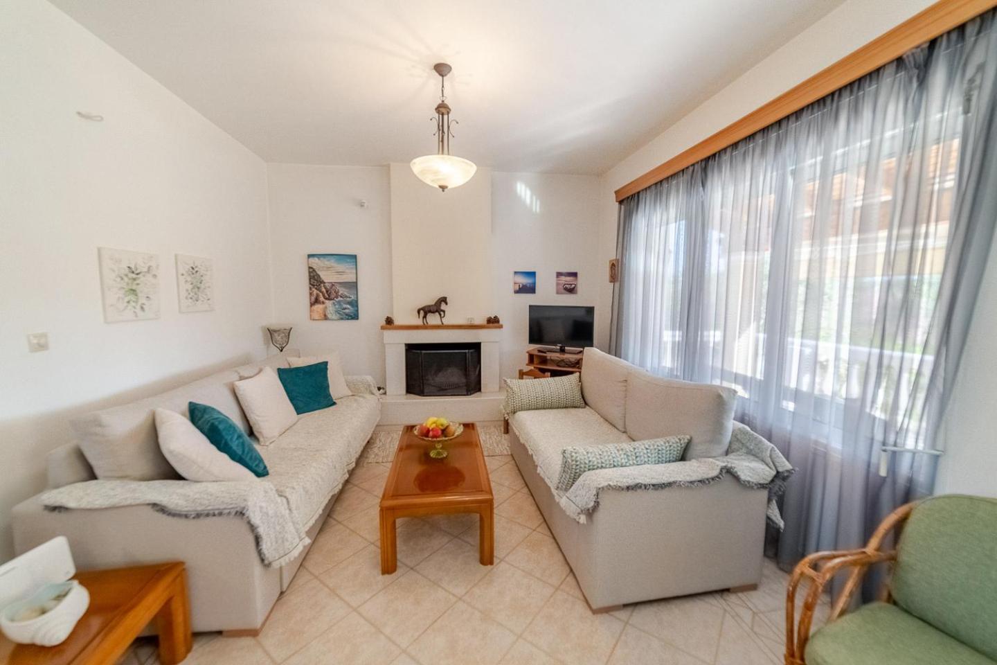Private Close By To Halikunas And Korission Lagoon Holiday home