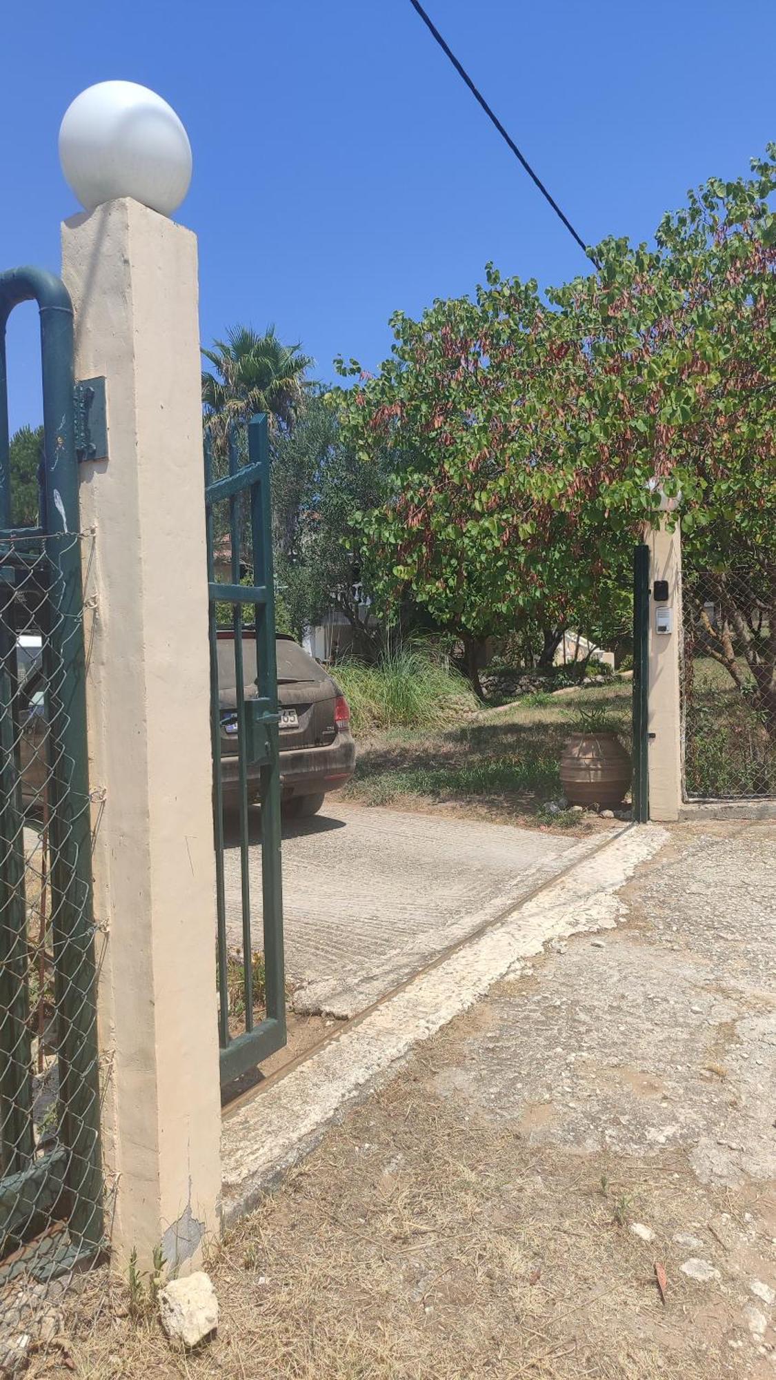 Private Close By To Halikunas And Korission Lagoon Holiday home *