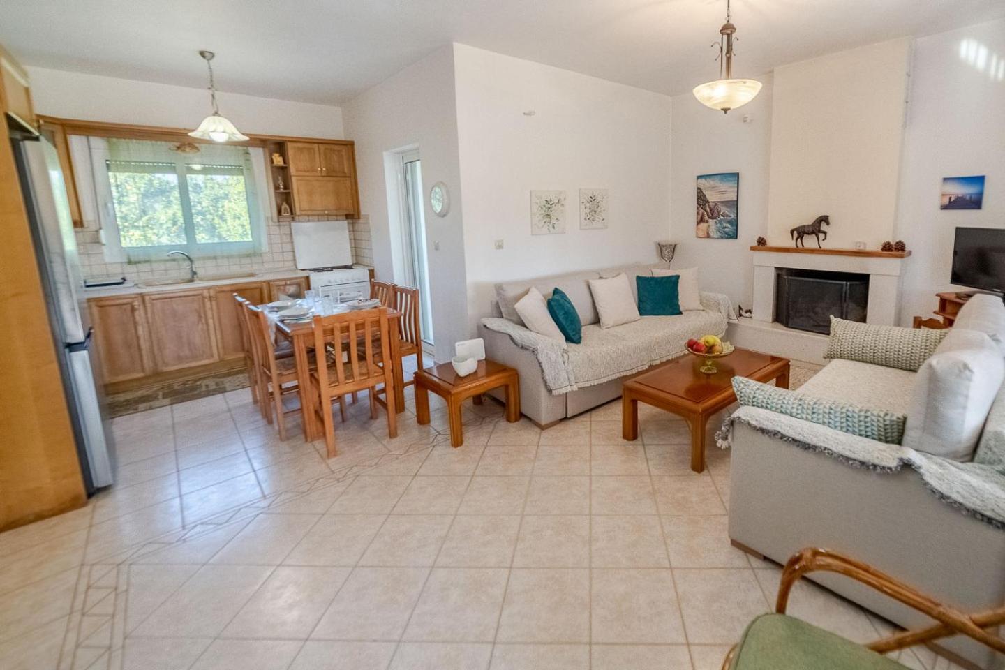 Holiday home Private Close By To Halikunas And Korission Lagoon Halikounas